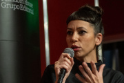 La periodista Victoria De Masi presenta este miércoles en La Plata su biografía sobre Karina Milei