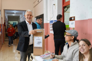 Julio Alak: “Como intendente quiero destacar que en esta campaña, como también en la del 7 de septiembre, hubo una gran convivencia política”