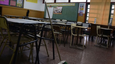 Algunos colegios de La Plata suspendieron la jornada de clases por un paro del personal auxiliar