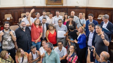 Reconocieron a "Cachorro" Godoy como Personalidad Destacada de La Plata